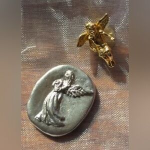 Gold Angel lapel pin and Silver Angel Love token protection Set